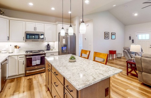 Aberdeen House | Serene Home - Hot Tub, Covered Patio, Dog-Friendly