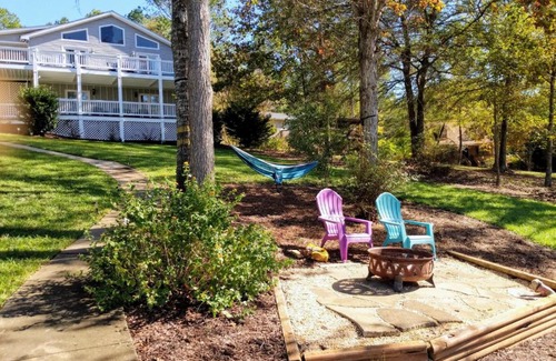 Lake Oconee House | Serene Lake House on Lake Oconee