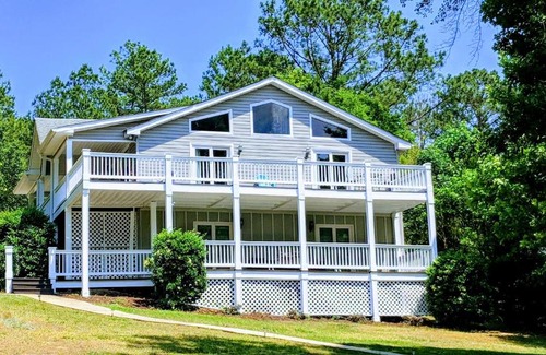 Lake Oconee House | Serene Lake House on Lake Oconee
