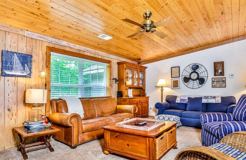 Conover House | Serene lakefront home with deck, grill, fast WiFi & W/D - dogs welcome
