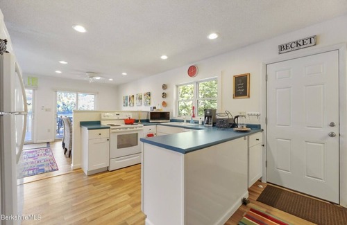 Sherwood Forest Cottage | Serene Lakefront Retreat in the Berkshires!