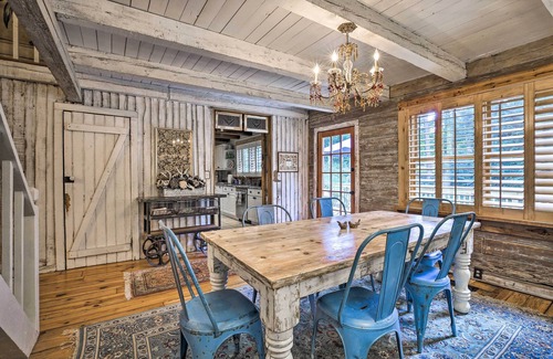 Mableton Cabin | Serene Mableton Cabin - 13 Mi to Downtown Atlanta!