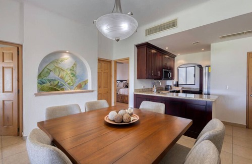 San Jose del Cabo Condo | Serene Oceanfront Paradise Condo