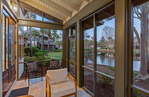 Sandestin House | Serene Pondfront Stay w View Pool Access Walk to Baytowne Wharf