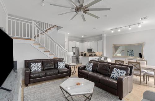 Sandestin House | Serene Pondfront Stay w View Pool Access Walk to Baytowne Wharf