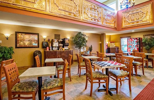 Pittsfield Condo | Serene Retreat in the Scenic Berkshire Mountainsn