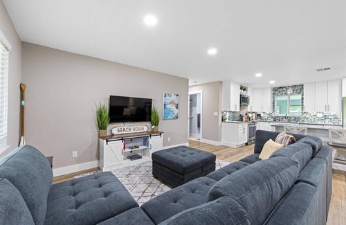 Jensen Beach House | Serene Retreat Near Downtown
