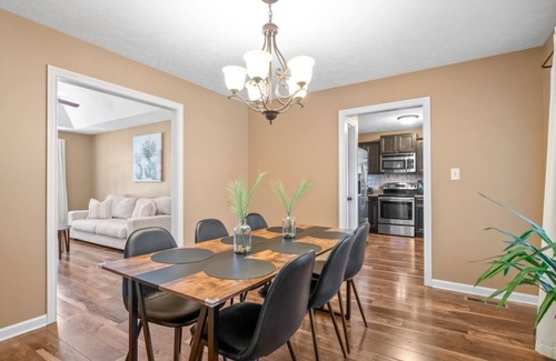 Clarksville House | Serene Retreat Near Fort Campbell and Casino - Family and Pet Friendly