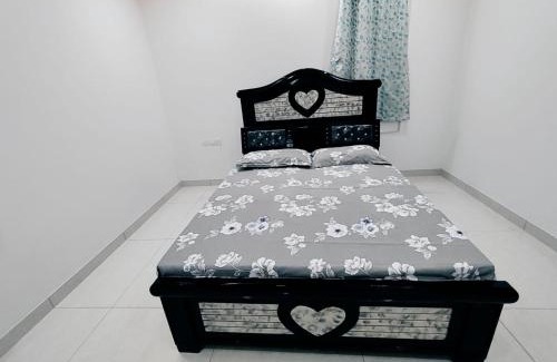 Serilingampally House | Serene Sanctuary