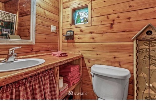 Castle Rock Cabin | Serene Sky Cabin in Castle Rock. 1bed/1bath + a loft , private, pet friendly