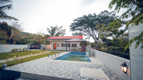 Chikkaballapur Hotel | Serene Slopes - Private pool villa