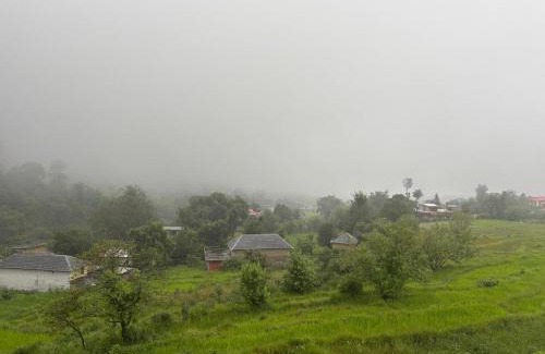 Gunehr Cabin | Serene Stay Baijnath