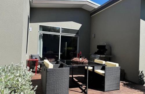 Methven Apartment | Serene Town Retreat