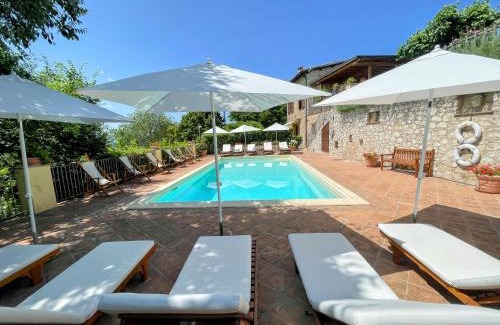 Strettura House | Serene Tuscan Retreat with Breathtaking Views