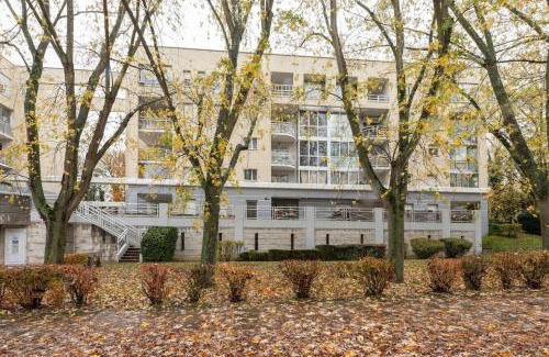 Torcy-le-Grand Apartment | Serenity - 3 BDR - 6 prs - Parking - Wifi - Balcon