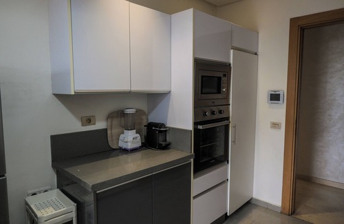 Casablanca Apartment | Serenity Apartment: Self Check in, Tramway, Garage,wifi