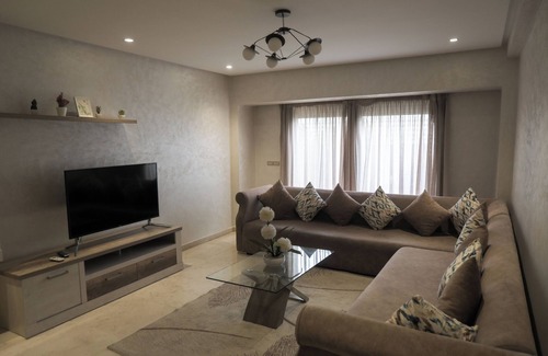 Casablanca Apartment | Serenity Apartment: Self Check in, Tramway, Garage,wifi