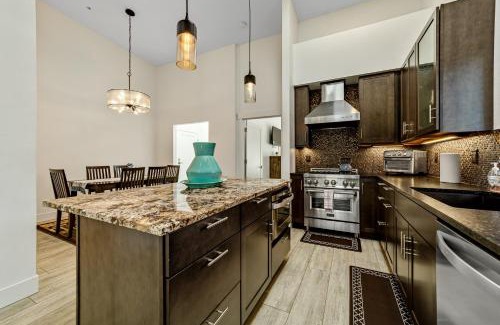 Gold Beach Apartment | Serenity at Deerhaven #C