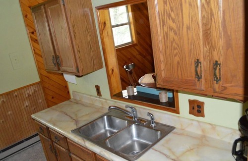 Goreville Cabin | Serenity at the Lake