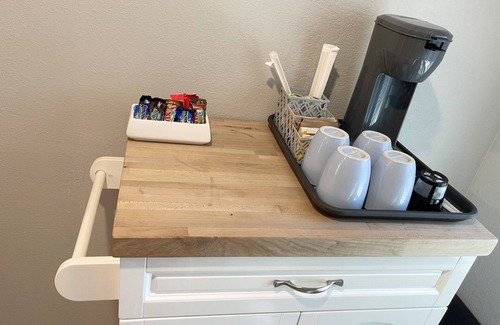 Edgewater Apartment | Serenity By The River beach 🏖️ gateway