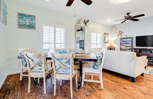 San Luis House | Serenity By The Sea