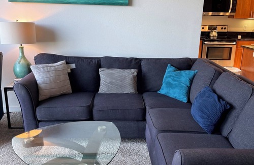 Rockaway Beach Condo | Serenity by the Sea 2 BR, 2 Bath condo, 3 bed, WiFi, pets Rockaway Beach, OR