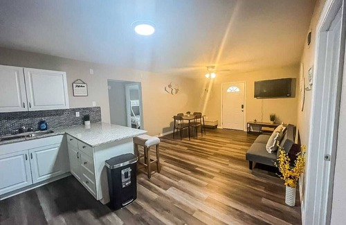 Nichols House | Serenity & Comfort near Lakeland Airport.Golf Club