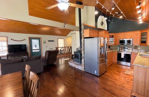 Murphy Cabin | Serenity Creek - peace & quiet!