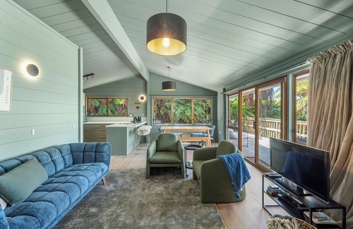 Lake Tarawera House | SERENITY HEIGHTS