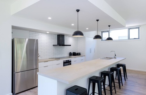 Halls Gap House | Serenity HG4: Brand New Town House with absolute NP frontage and superb views