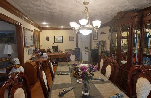 Brownsville Bed & Breakfast | serenity hill bed and breakfast