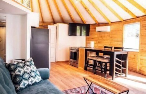 Fairview Condo | Serenity in the round - a perfect couple’s getaway