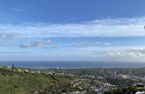 Kahala House | Serenity in the Sky!