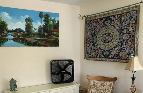 Quinque Apartment | Serenity Lakeview Cottage