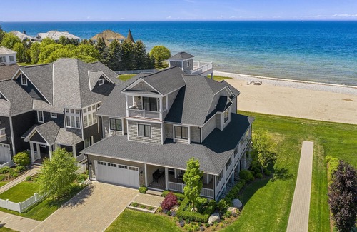 Bay Harbor House | Serenity North Lakehouse