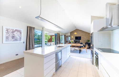 Wanaka House | Serenity on Ruby Ridge