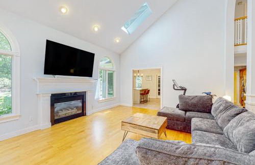 East Falmouth House | Serenity on the Cape