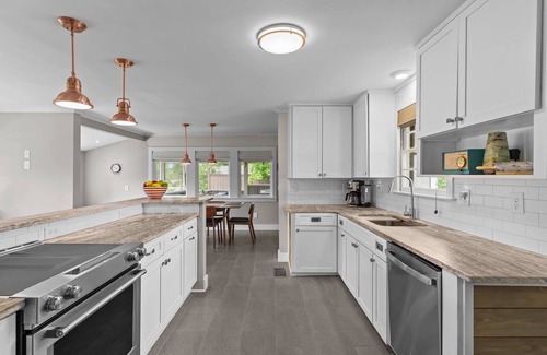 Ogden House | Serenity on Trinity | Hot Tub | Pets Welcome