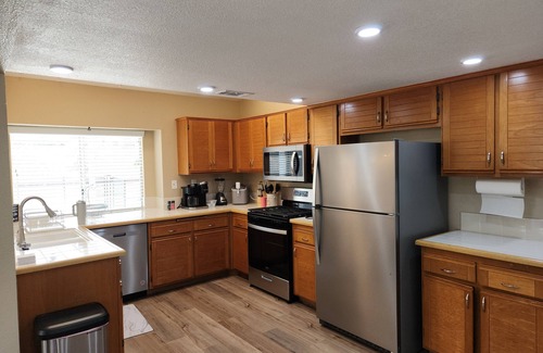 Valle Vista House | Serenity, Poolside Oasis with Scenic Mountain Views