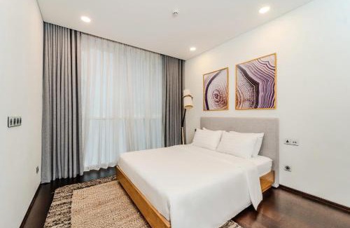 District 3 Villa | Serenity Saigon Sky Villas - Free One Way Airport Shuttle