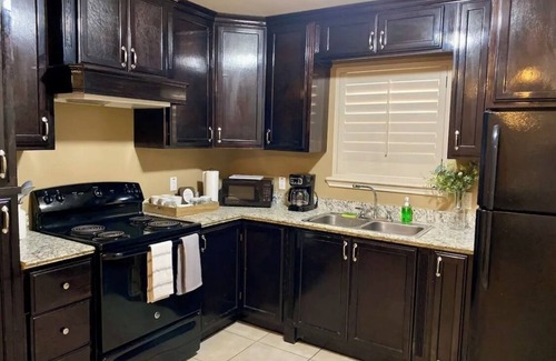 Eagle Pass Apartment | Serenity Stay: Charming 2-Bedroom Retreat in Eagle Pass
