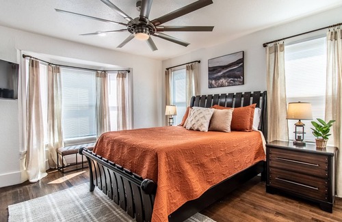Del Mar Condo | Serenity Suite- Unit A- Ocean Dr