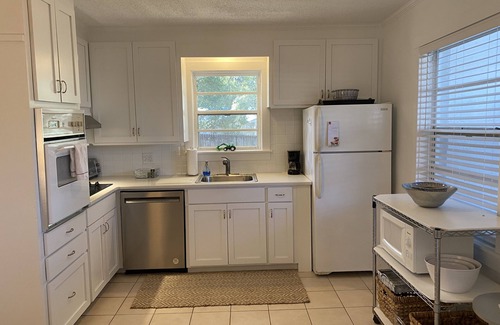 Fairhope House | Serenity surrounded cottage