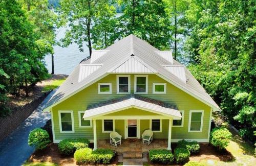 Prosperity House | Serenity View Lakeside Retreat on Lake Murray, SC