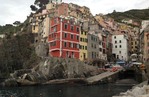 Riomaggiore Apartment | Sergeant First Class Riomaggiore