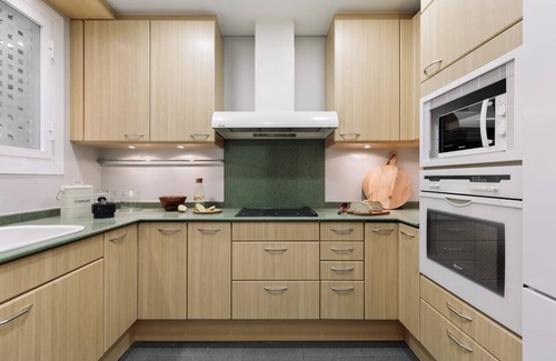 El Putget i Farro Apartment | Serralada - 4 bedrooms and terrace in Sant Gervasi