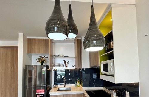 Tan Binh Apartment | Serviced apartment at Republic Plaza near airport, free pool and gym.