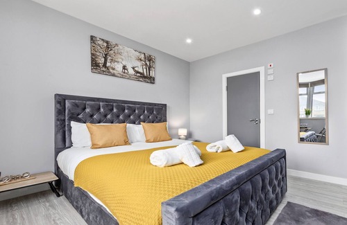 Feltham West Apartment | Serviced Ensuite Room Feltham Heathrow London TW13