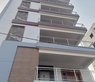 Kukatpalli Apartment | Servostay KPHB Phase 15 New Stunning 3 BHK - 1st Floor