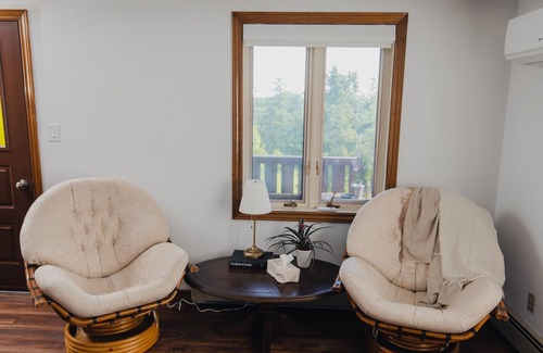 Perth South Bed & Breakfast | Servus Stratford